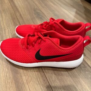 NEW Nike Roshe G Men’s Golf Shoe University Red Black White Size 8.5 CD6065-600